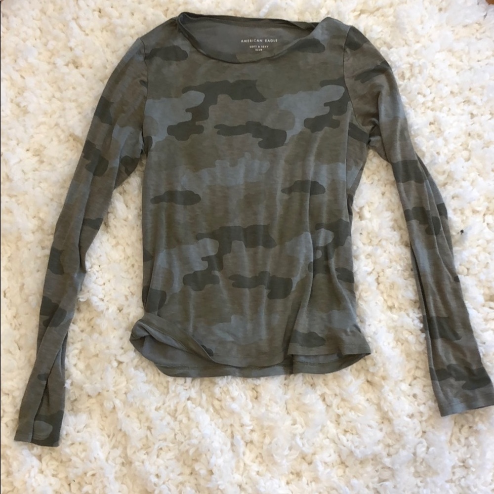 American Eagle Camo Long Sleeve